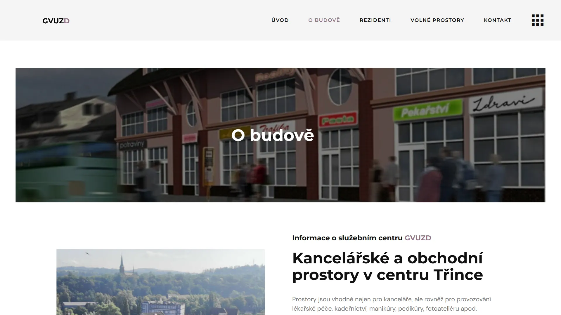 O budově